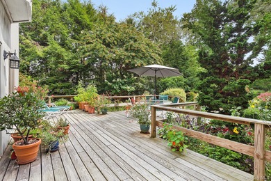 Beach Home Sale Pending in Sag Harbor, New York