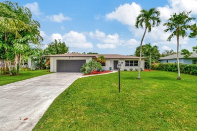 Beach Home For Sale in Delray Beach, Florida