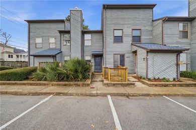 Beach Condo For Sale in Virginia Beach, Virginia
