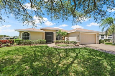 Beach Home For Sale in Fort Myers, Florida
