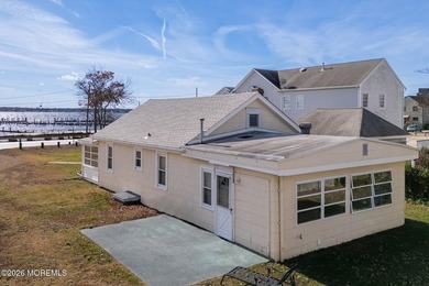 Beach Home For Sale in Toms River, New Jersey