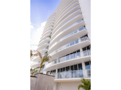 Beach Condo For Sale in Singer Island, Florida