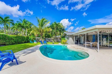 Beach Home For Sale in Palm Beach Gardens, Florida