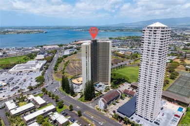 Beach Condo For Sale in Aiea, Hawaii