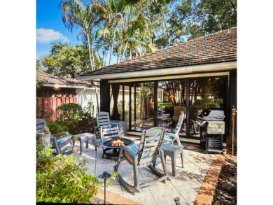 Beach Home For Sale in North Palm Beach, Florida
