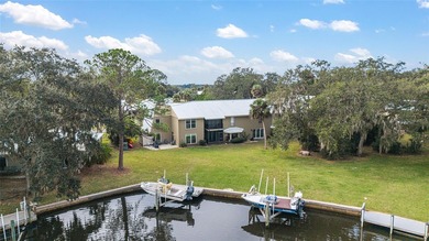 Beach Condo For Sale in Crystal River, Florida