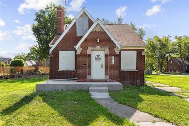 Beach Home For Sale in Detroit, Michigan