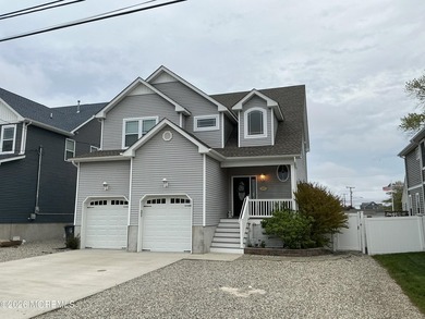 Beach Home For Sale in Toms River, New Jersey