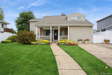 Beach Home Sale Pending in Long Beach, New York