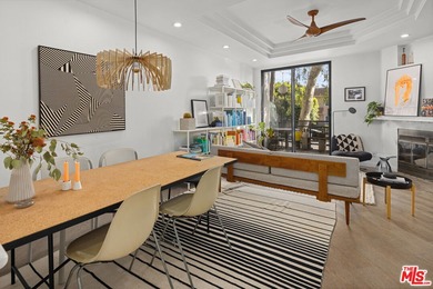 Beach Condo For Sale in Venice, California