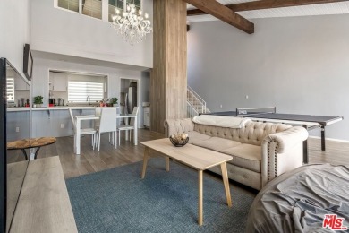 Beach Condo For Sale in Malibu, California