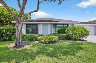 Beach Home For Sale in Boynton Beach, Florida