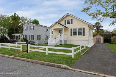 Beach Home For Sale in Red Bank, New Jersey