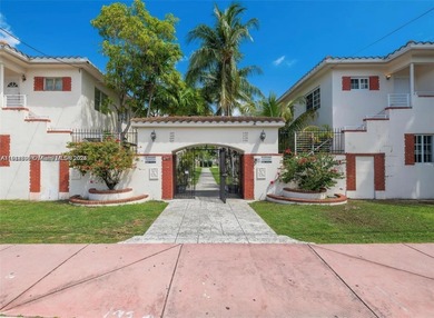 Beach Condo For Sale in Miami Beach, Florida