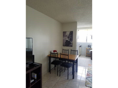 Beach Condo For Sale in Honolulu, Hawaii