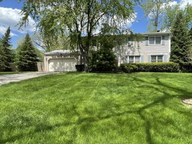 Beach Home Off Market in Lake Forest, Illinois