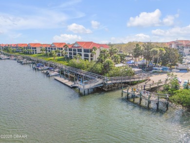 Beach Condo For Sale in New Smyrna Beach, Florida