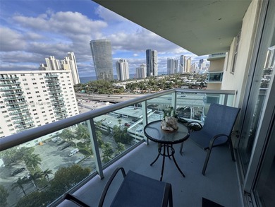 Beach Condo For Sale in Sunny Isles Beach, Florida