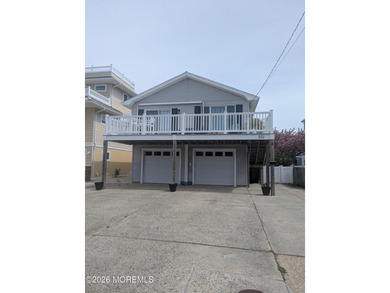 Beach Home For Sale in Ship Bottom, New Jersey