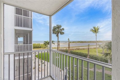 Beach Condo Sale Pending in Fort Myers Beach, Florida