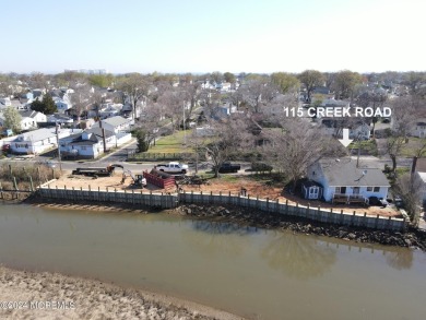 Beach Home For Sale in Keansburg, New Jersey