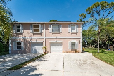Beach Townhome/Townhouse For Sale in Greenacres, Florida