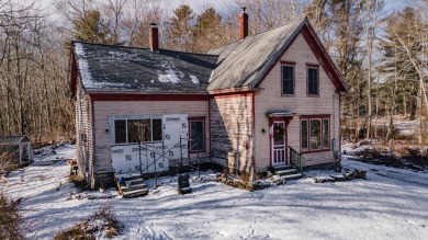 Beach Home For Sale in Waldoboro, Maine