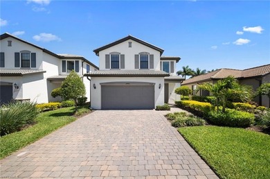 Beach Home For Sale in Fort Myers, Florida