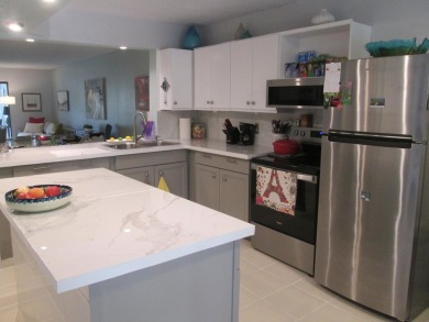 Beach Condo For Sale in Boynton Beach, Florida