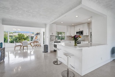 Beach Home For Sale in Boca Raton, Florida