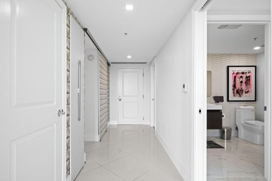 Beach Condo For Sale in Fort Lauderdale, Florida