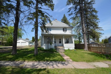 Beach Home For Sale in Duluth, Minnesota