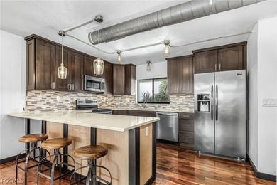 Beach Condo For Sale in Fort Myers, Florida