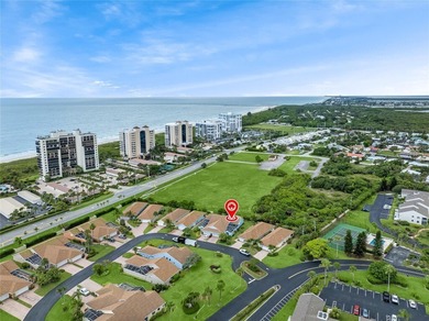 Beach Condo For Sale in Hutchinson Island, Florida