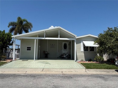 Beach Home Sale Pending in Riverview, Florida