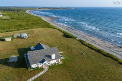 Beach Home For Sale in Salmon River,