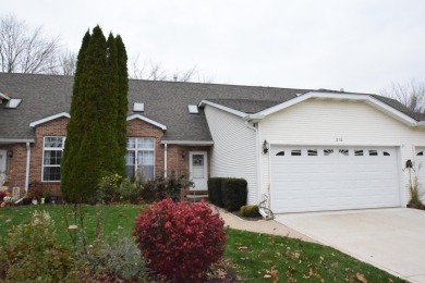 Beach Townhome/Townhouse For Sale in Porter, Indiana