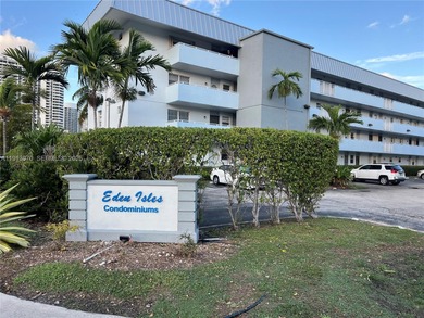Beach Condo For Sale in North Miami Beach, Florida
