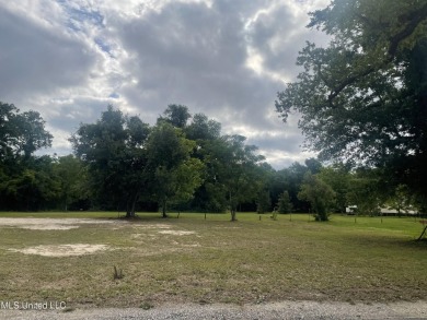 Beach Lot For Sale in Pass Christian, Mississippi