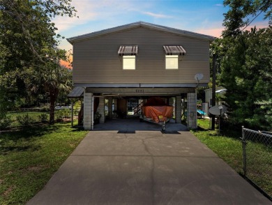 Beach Home For Sale in Weeki Wachee, Florida