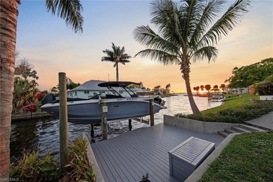 Beach Home For Sale in Fort Myers, Florida