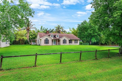Beach Home For Sale in West Palm Beach, Florida