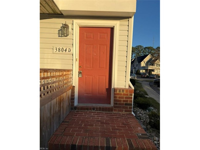 Beach Condo For Sale in Portsmouth, Virginia