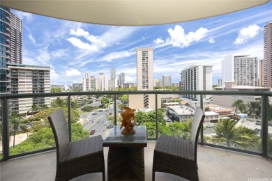 Beach Condo For Sale in Honolulu, Hawaii