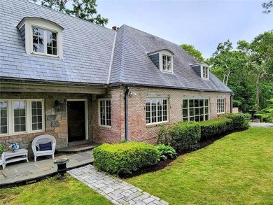 Beach Home For Sale in South Kingston, Rhode Island