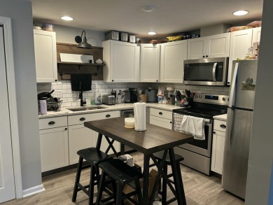 Beach Condo For Sale in Old Orchard Beach, Maine