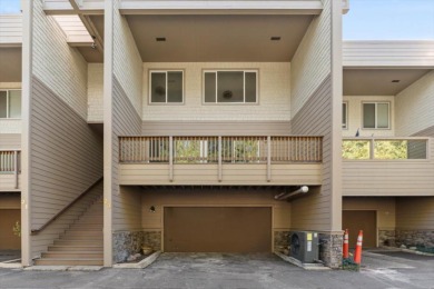 Beach Condo For Sale in Incline Village, Nevada