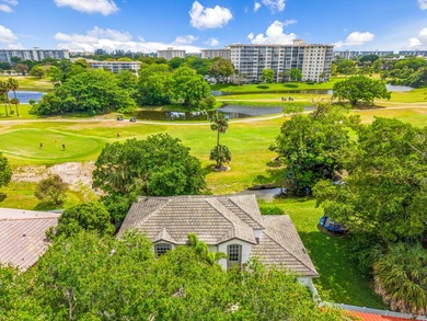 Beach Home For Sale in Pompano Beach, Florida