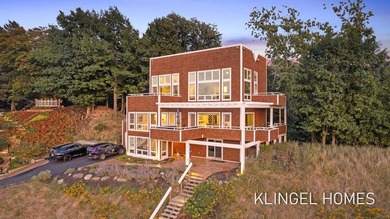 Beach Home For Sale in Grand Haven, Michigan