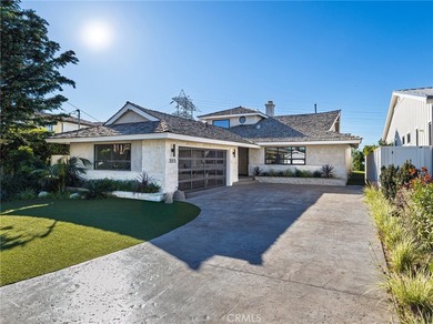 Beach Home For Sale in El Segundo, California